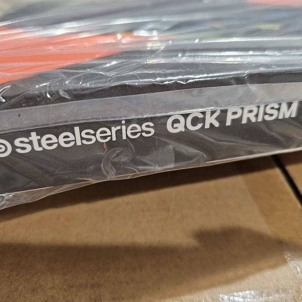 QCK PRISM Steelseries Medium Gaming mousepad - Picture 4 of 14